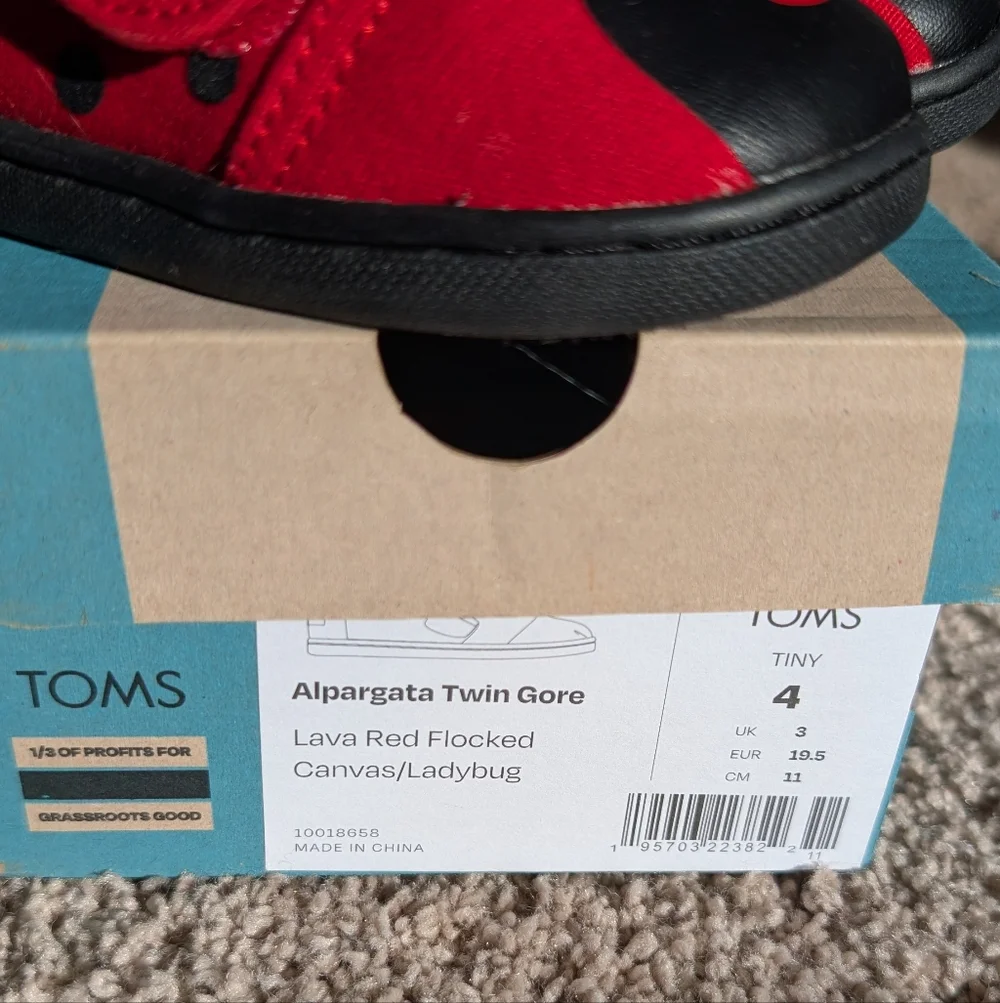 NIB TOMS Toddler Ladybug Shoes (Size 4)